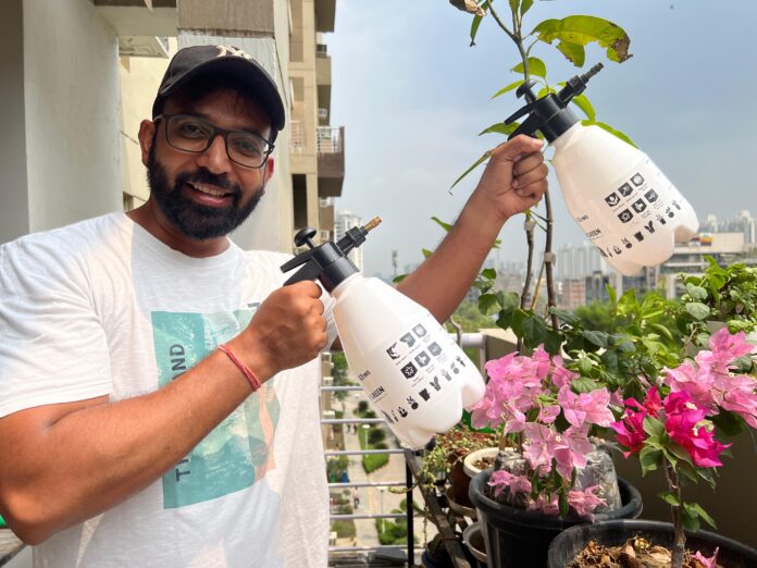 Delhi Dudes Latest Water Spray Bottle for Your Garden